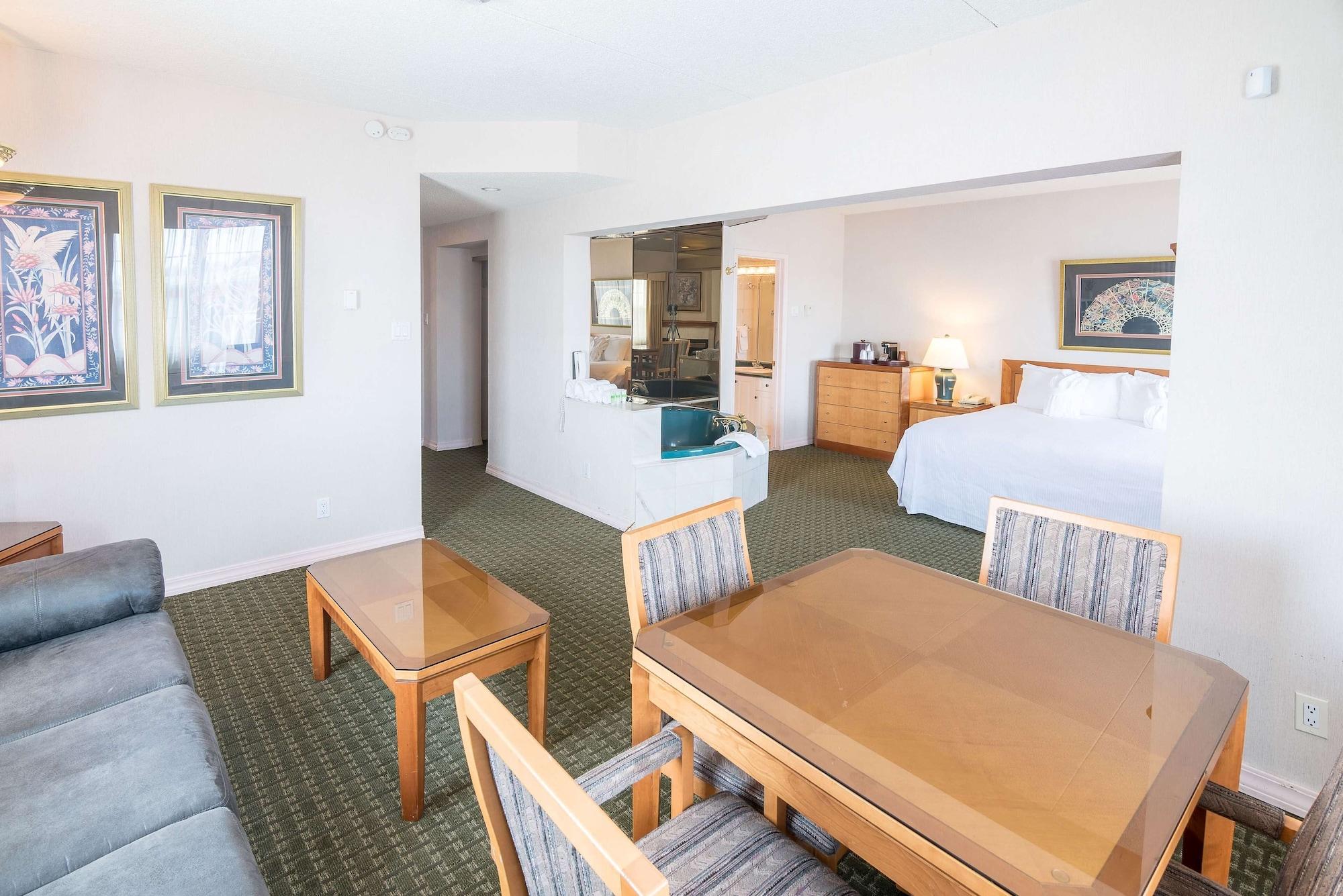 Ramada By Wyndham Thunder Bay Airlane Hotel Kültér fotó