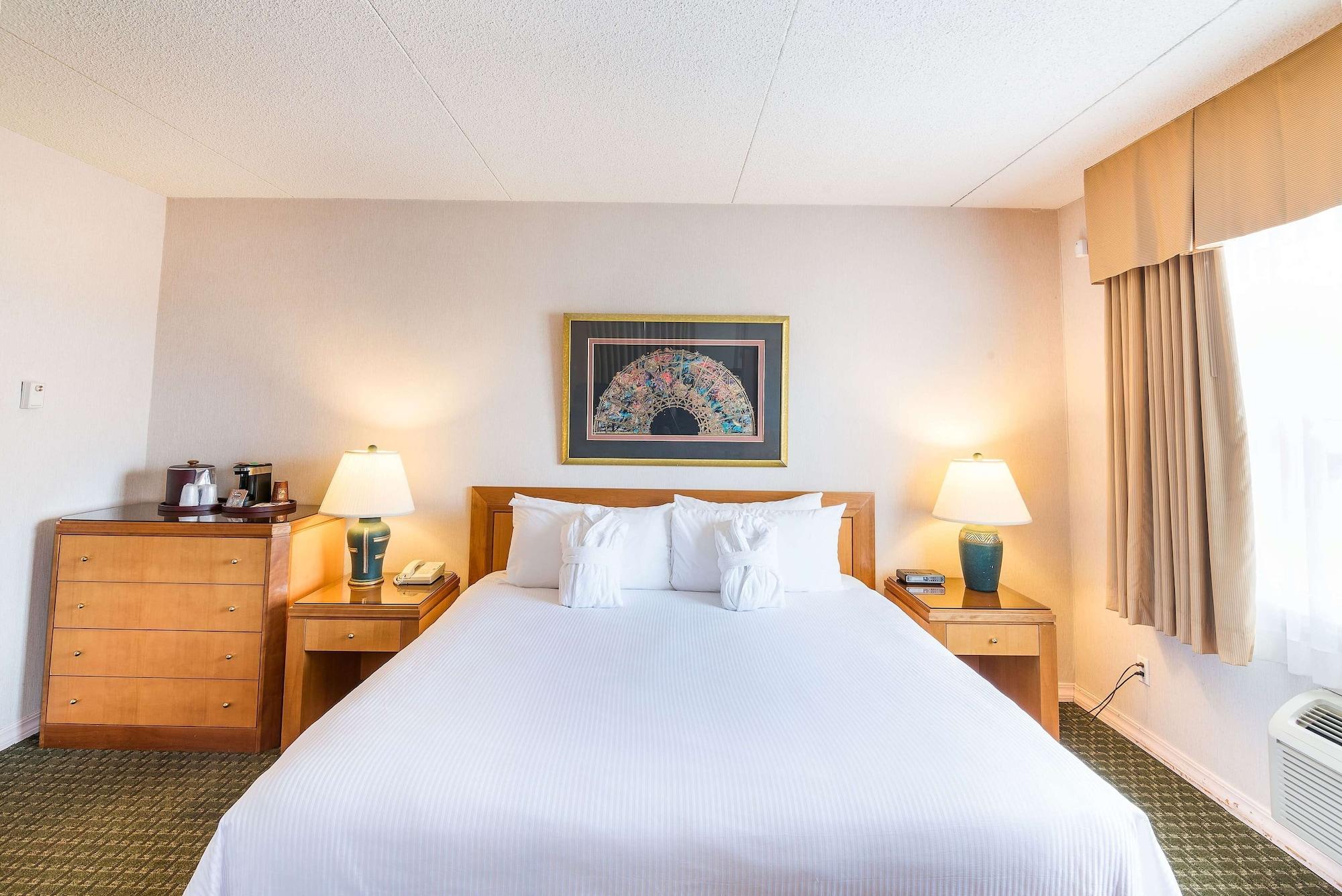 Ramada By Wyndham Thunder Bay Airlane Hotel Kültér fotó