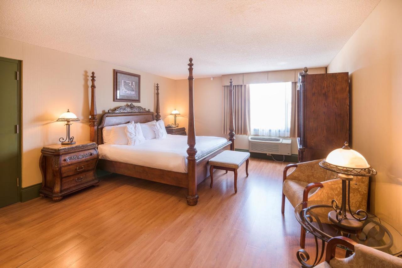 Ramada By Wyndham Thunder Bay Airlane Hotel Kültér fotó